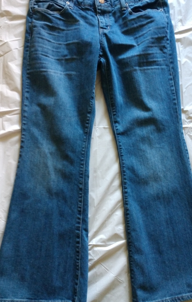 American Eagle Flare Jeans